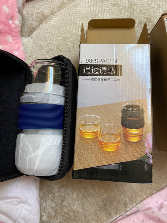 旅行玻璃杯套装，一壶2杯，全新，送质量超棒...