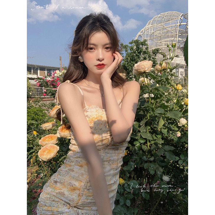 范智乔 碎花连衣裙女夏褶皱设计感小众甜辣妹...