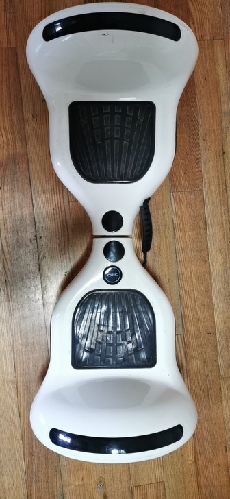 骑客平衡车，768元购买，白色部分撞坏了一...