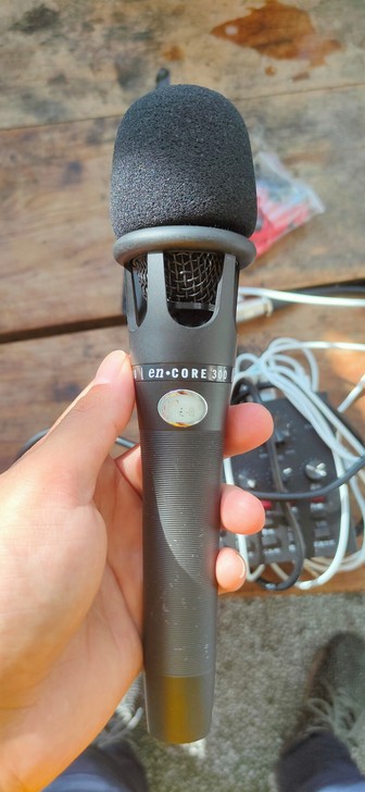 E之音 手机声卡套装电容麦克风直播话筒变声...