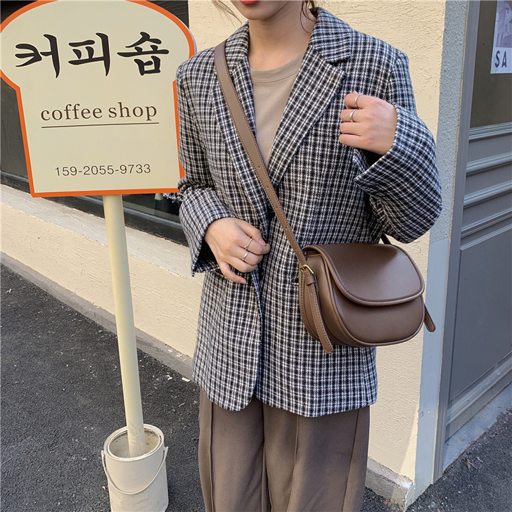 韩版半圆马鞍包包女全新，需要可联系