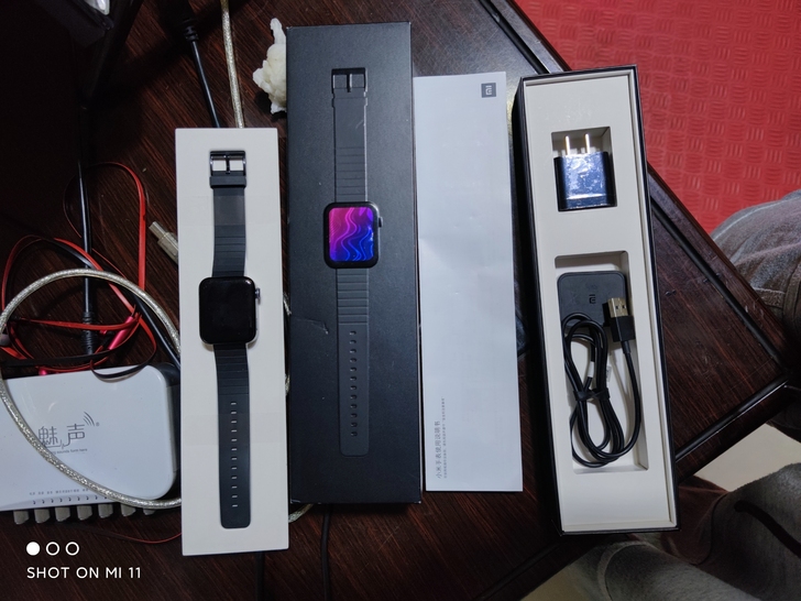 小米手表 黑色 正常使用 屏幕无划痕因为到...