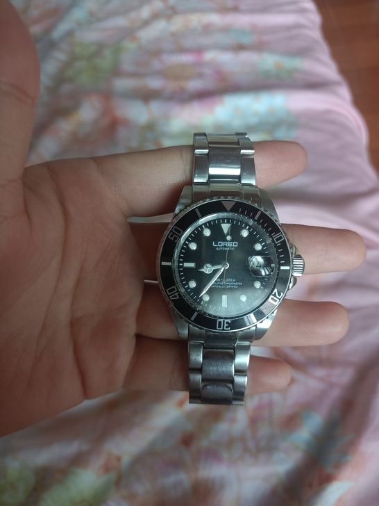 男款机械表，220包邮，没带过几次，几乎全...