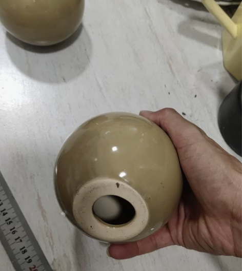 圆形球摆件，直径8.5厘米，微瑕疵完美主义...