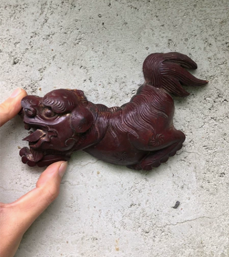 清代川工木雕大漆小狮子，拿来做挂件好看，包...