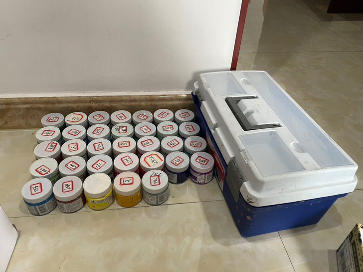 闲置马利水粉颜料二手100ml一盒出33盒