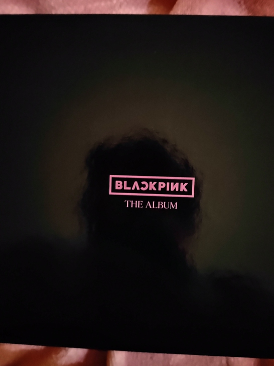 出blackpink正专 THE ALBUM