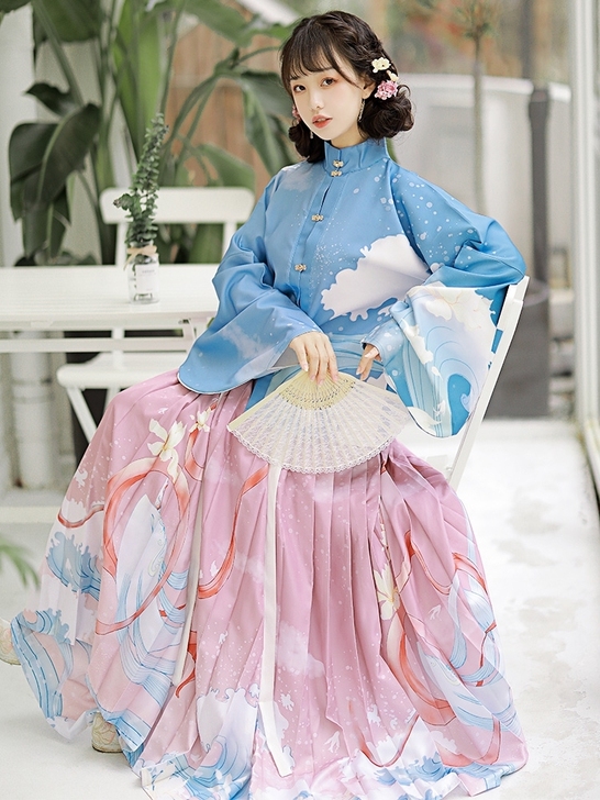 品牌型号 出社大鱼海棠明制汉服，有吊牌