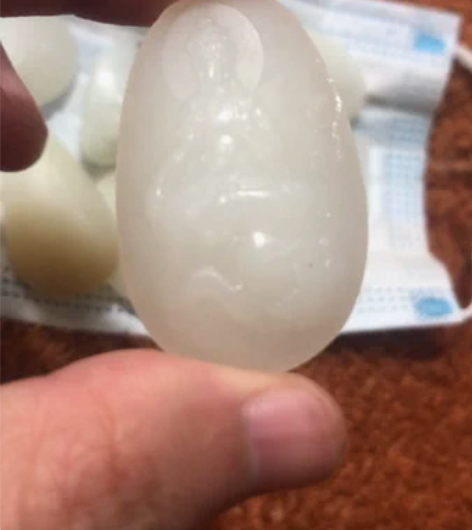 玉雕观音菩萨 和田玉俄料观音 感兴趣的话点...