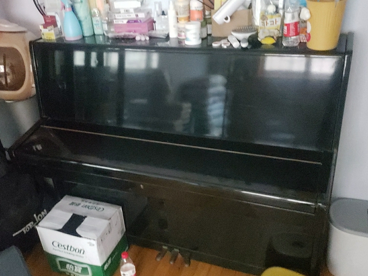 闲置钢琴出售 放家里好些年了一直没人用 好...