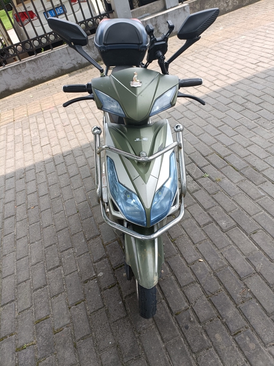 84v32a电动车，72v手续齐全，能跑7...