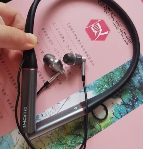 万魔耳机 感兴趣的话点“我想要”和我私聊吧～