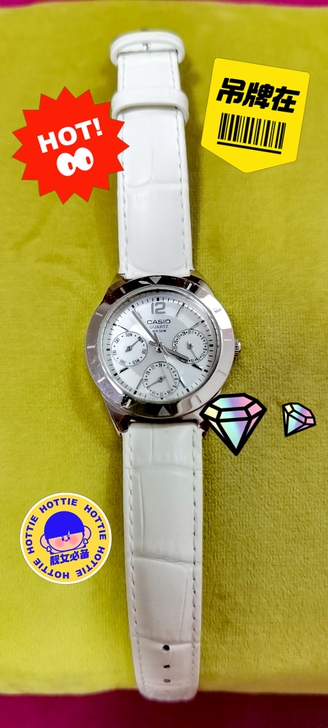 专柜购买，稍有轻微痕迹，对于喜欢商务休闲风...