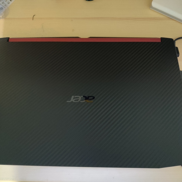 宏基游戏本144hz,打游戏非常爽,笔记本...