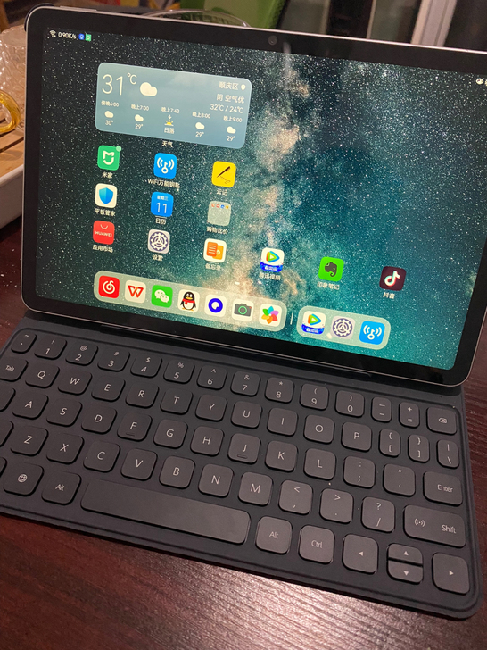 华为荣耀平板V6 银色  已升级鸿蒙系统2...