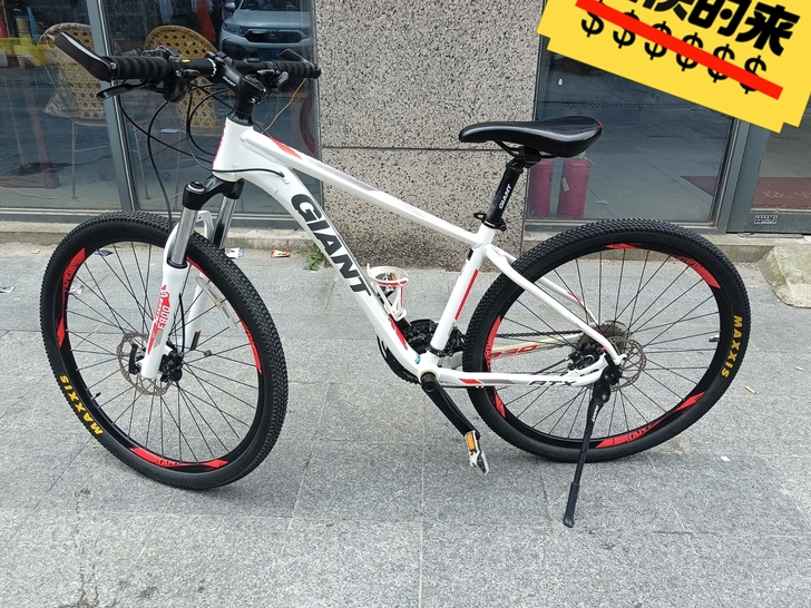 大量捷安特 美利达 美国Jeep吉普等品牌...