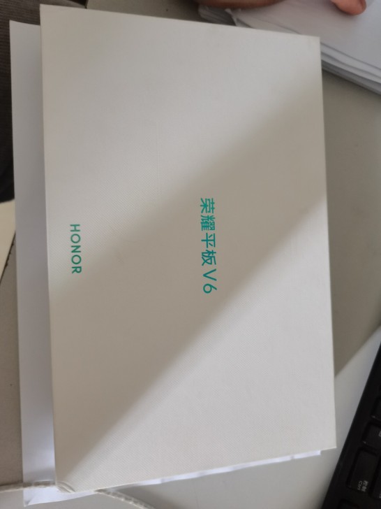 4月份京东自营购入荣耀平板v6