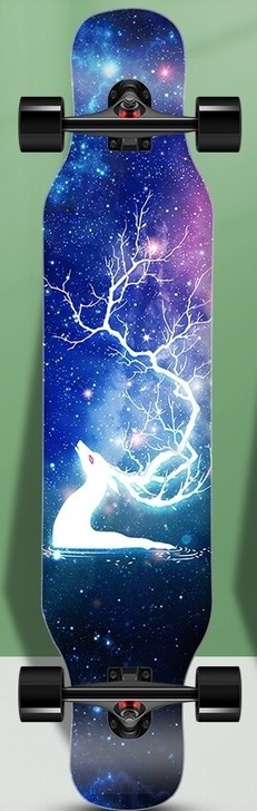 滑板 总体除了以下一点小痕迹就没有什么了 ...