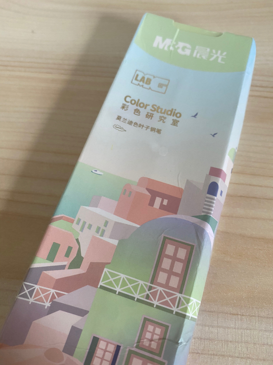 全新莫兰迪叶子钢笔 礼盒套装!颜色:青苔绿...