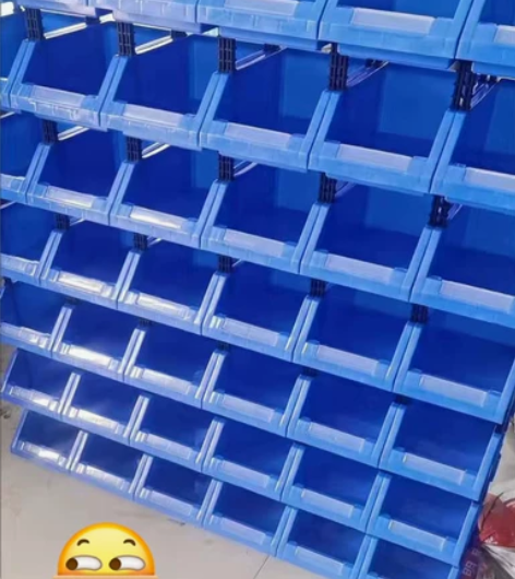 【包邮】全新加厚分类零件盒组合式物料盒元件...