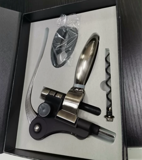 工厂生产批次剩货，全新红酒开酒器，出口标准...