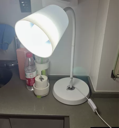 三色光！落的地led护眼灯 照片我只安装了...