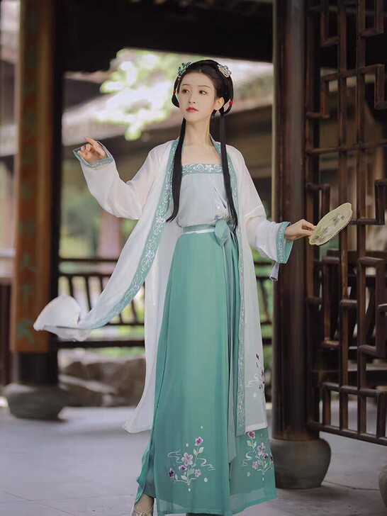 【急出】白菜汉服
