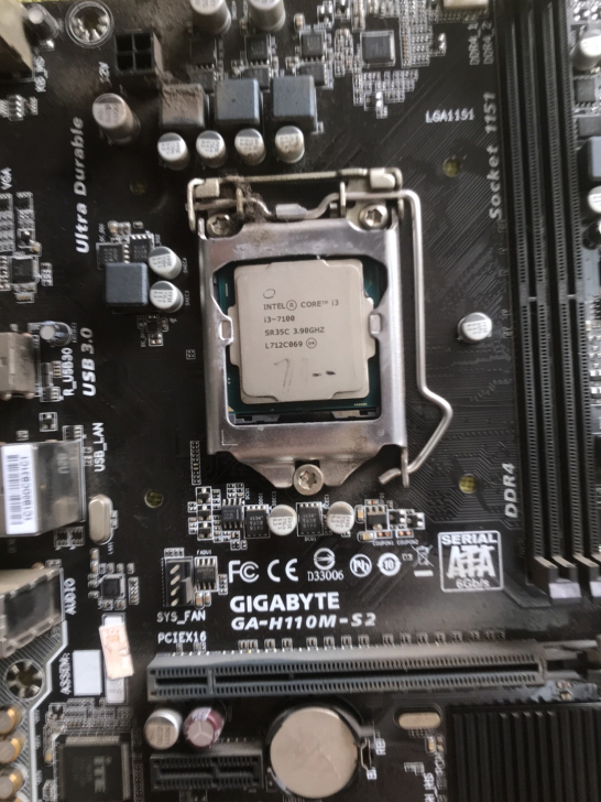 Intel CPU I3-7100 客户升...