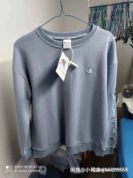 冠军刺绣男女情侣卫衣，全新未拆封的！小圈棉...