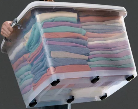 透明塑料收纳箱特大号衣服玩具储物 老板娘亏...