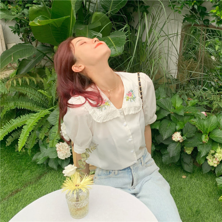 范智乔 法式复古白色衬衫女夏设计感小众短娃...