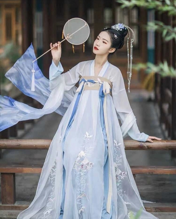 【出】汉尚华莲鱼幼薇M码