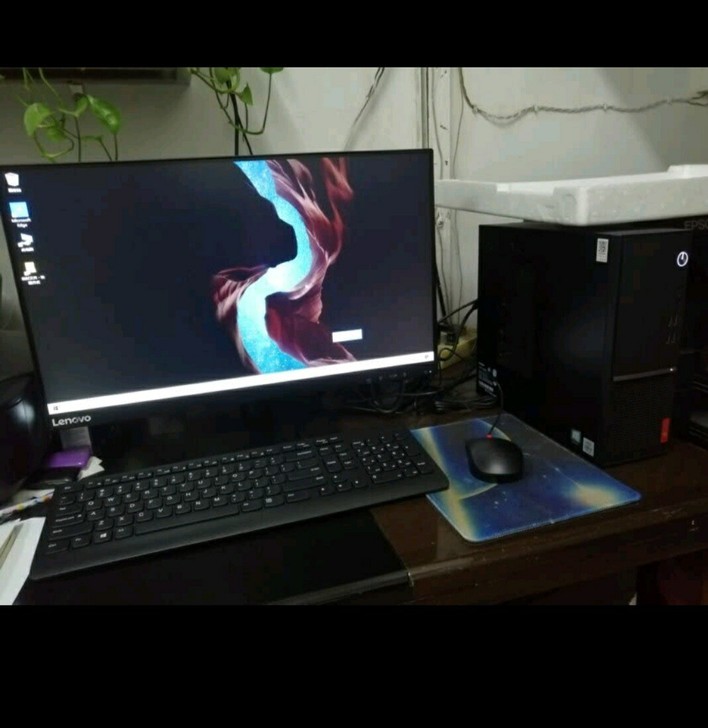 联想(Lenovo)扬天M4000q英特尔...