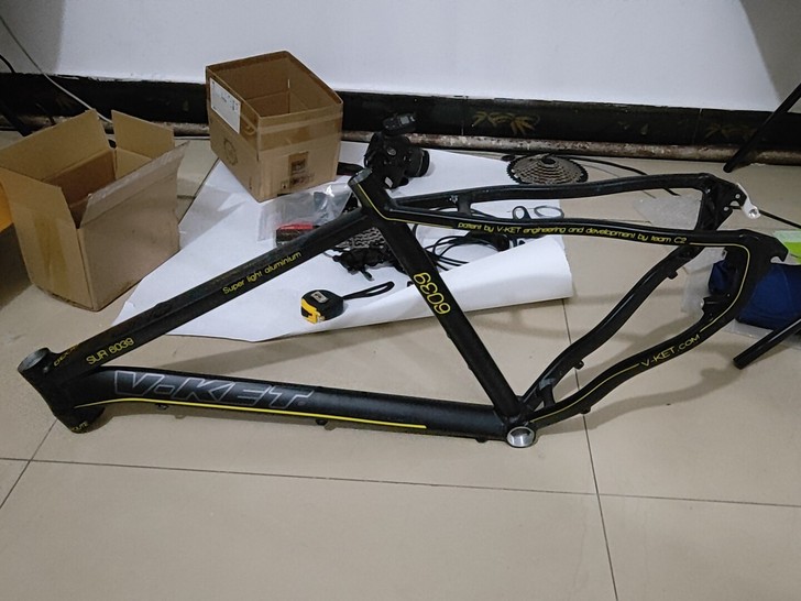 VKET6039山地内走线车架X7铝合金