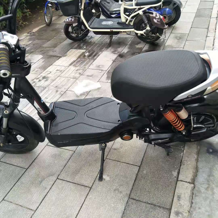 绿源60伏20安电瓶