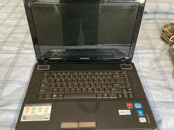 Idea Pad Y560P 配置如下