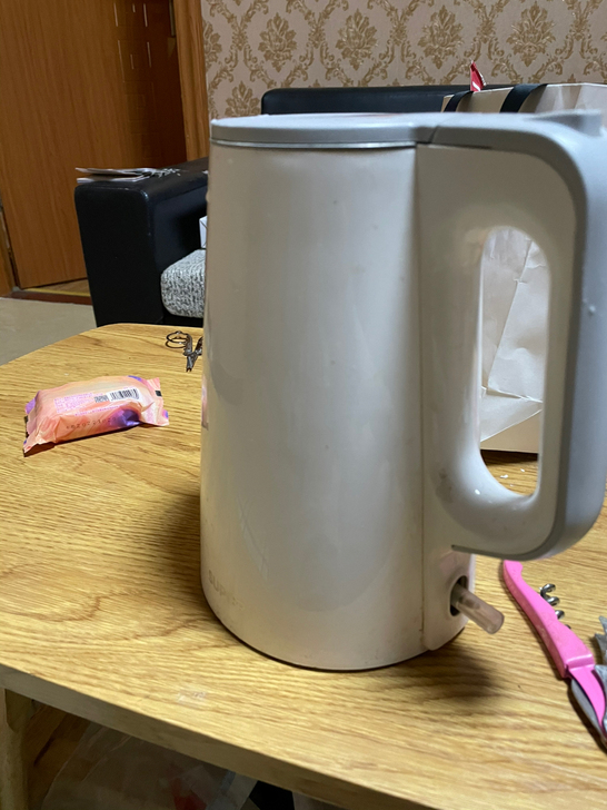 苏泊尔电热水壶家用烧水壶，可正常使用，22...
