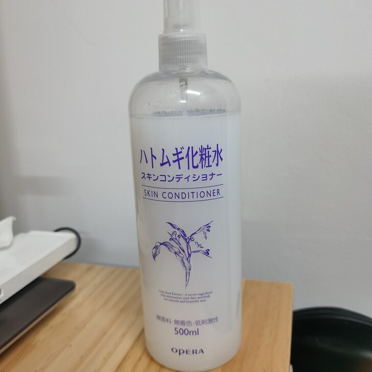娥佩兰薏仁化妆水 九成新 送喷头