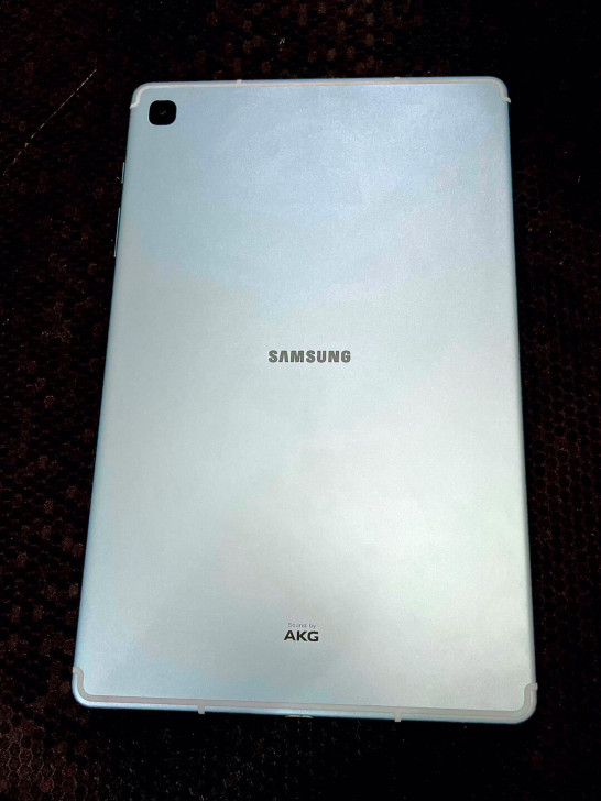 三星 galaxy tab s6 lite...