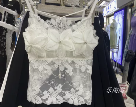 2022夏季重工立体花朵小吊带背心女内搭洋...