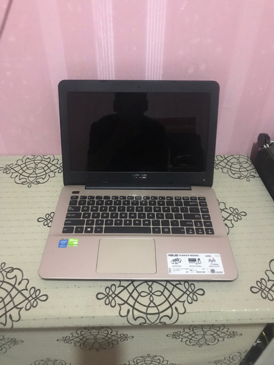华硕笔记本，型号X455LDB，处理器i5...