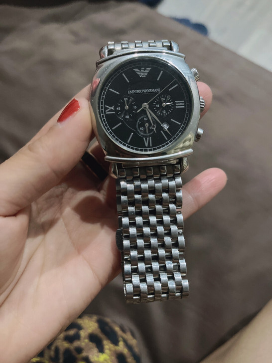 阿玛尼男表，9.5成新！转卖需要的来！