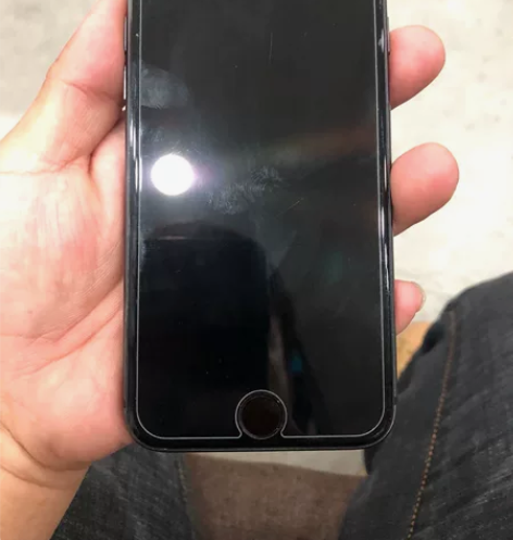 国行苹果8 64g 功能全好，换过电池，效...