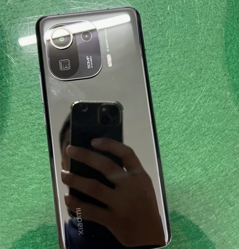 小米11Pro 12+256黑色，保修到今...