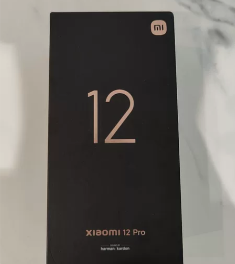小米12pro诚心卖，今年6.18购买，自...