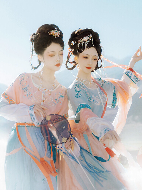 【汉服出租】七月夕 花鸟集汉服坦领女齐腰襦...