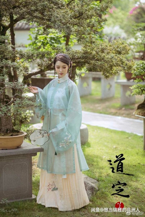 道定 真丝立领衫 菡萏L码