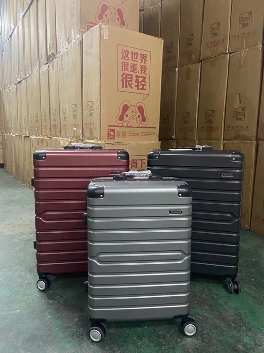 爱华仕铝框箱20寸,24寸