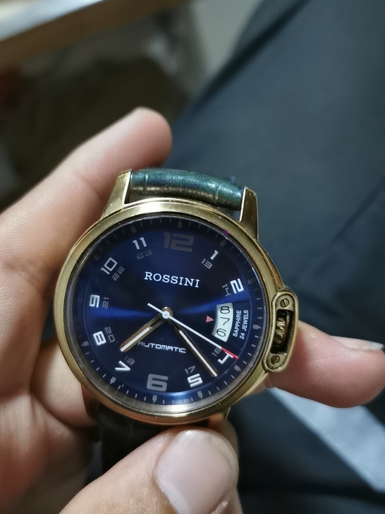 出一块罗西尼机械表,原版表带,无修,顺丰包...