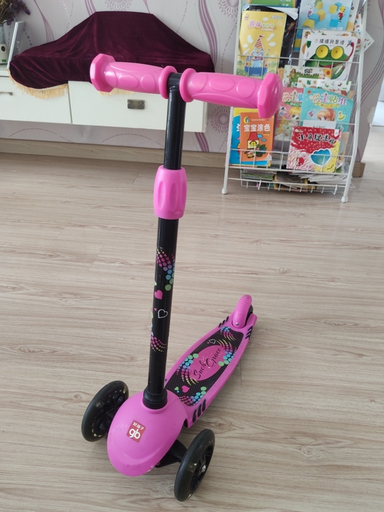 好孩子滑板车,买来孩子因为胆小,用的很少,...